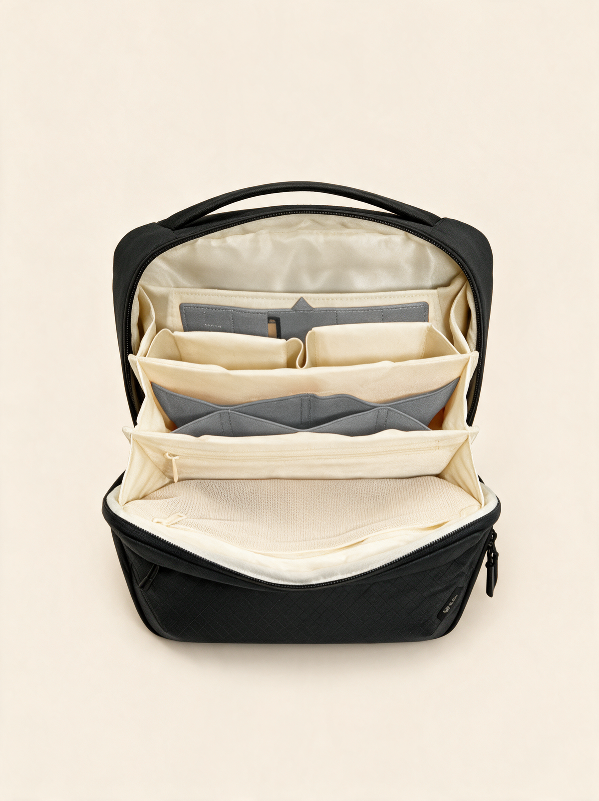 ELEROI Shield Crossbody